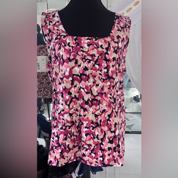 C- Chicos Floral Print square neck Tank Top NWT - Picture 6 of 17